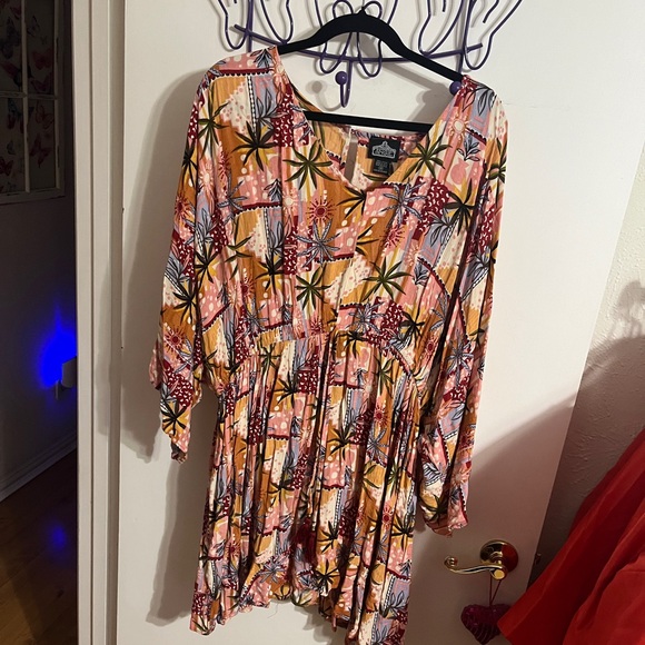 💝 3X Angie Multicolor Abstract Print Tunic Swimsuit Cover up - Picture 7 of 12